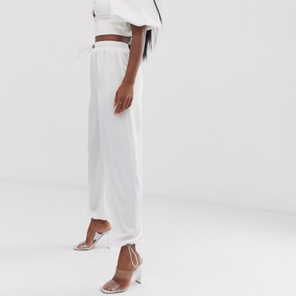 ⭐️NEW⭐️ASOS Silky White Jogger Pant Size 8 NWT - Picture 5 of 12